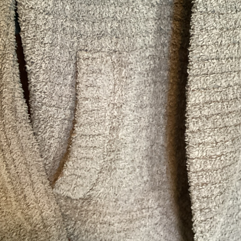 Barefoot Dreams Gray Oversized Cardigan
Size XXS/XS - Picture 4 of 7